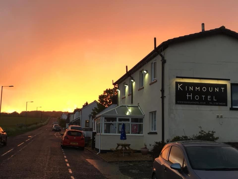 Kinmount Hotel دومفريس المظهر الخارجي الصورة